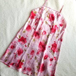 Vintage Floral Nightie (M)